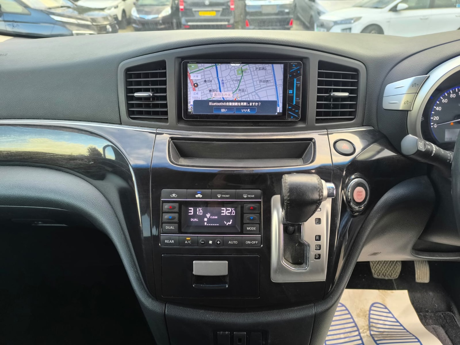 Used Nissan Elgrand 2012 for sale - 78143781: Photo 17