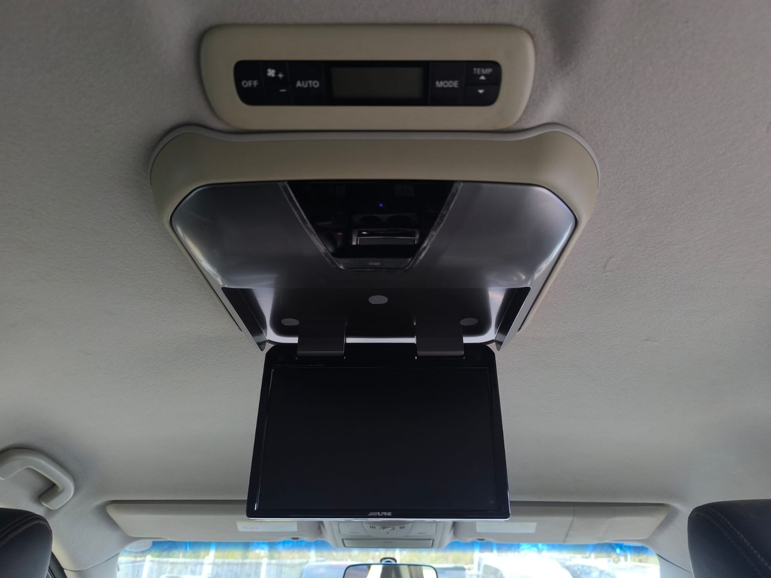 Used Nissan Elgrand 2012 for sale - 78143781: Photo 23