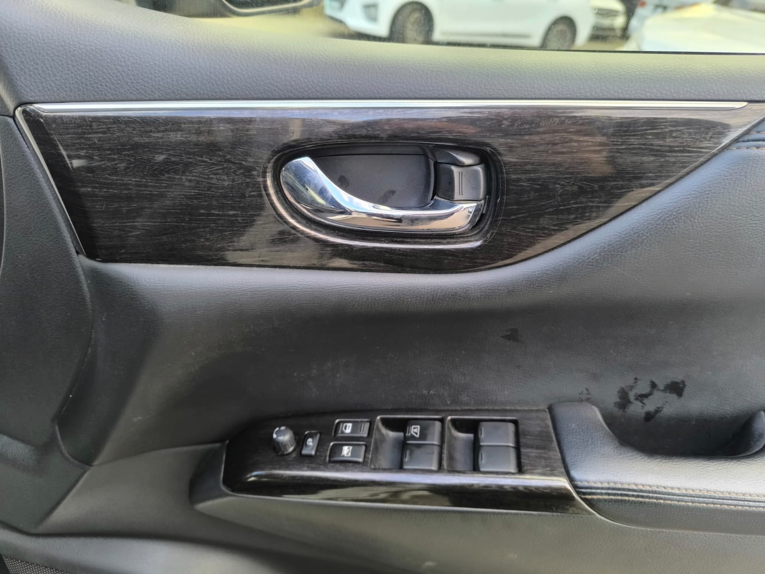 Used Nissan Elgrand 2012 for sale - 78143781: Photo 29