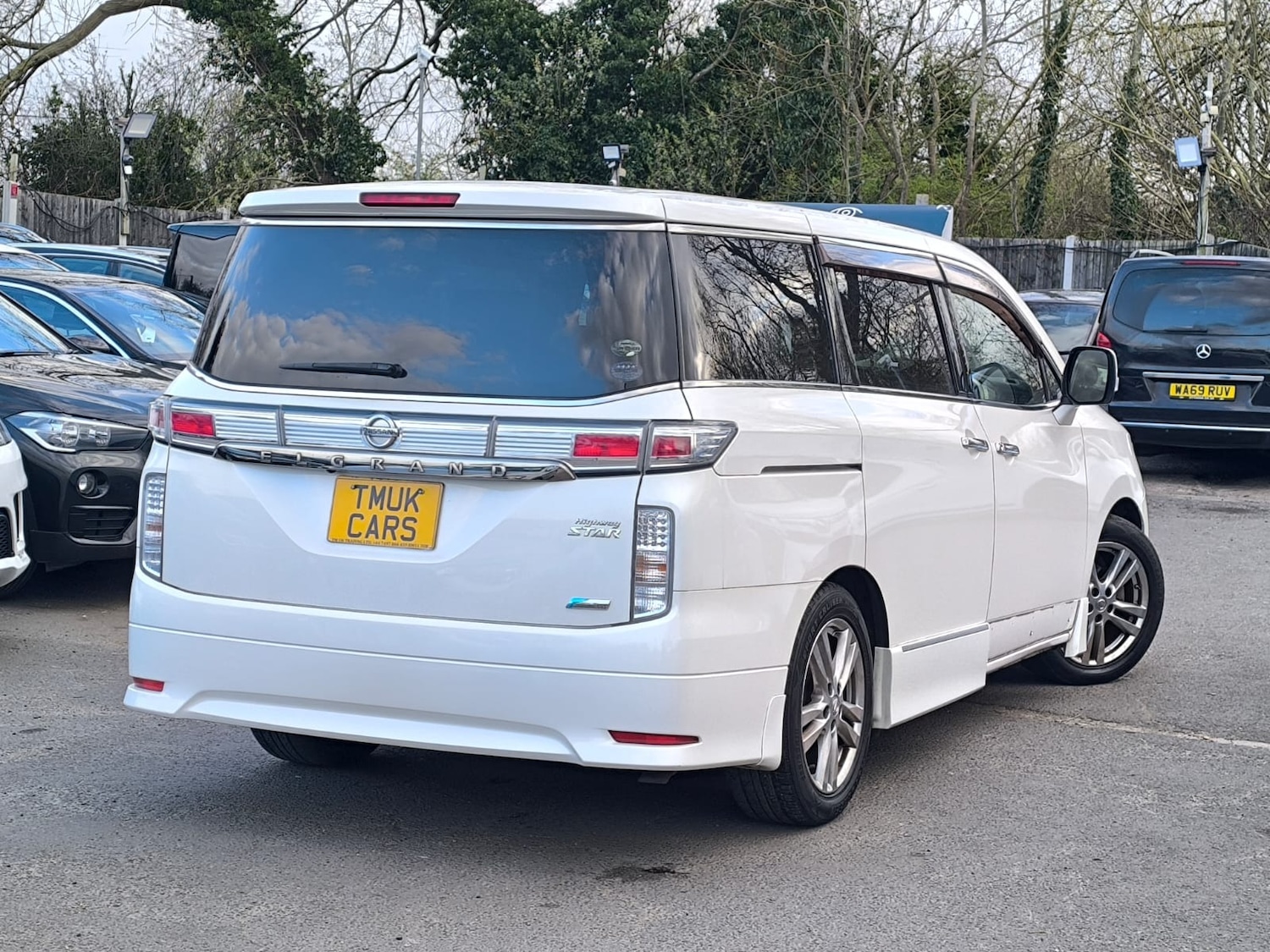 Used Nissan Elgrand 2012 for sale - 78143781: Photo 3