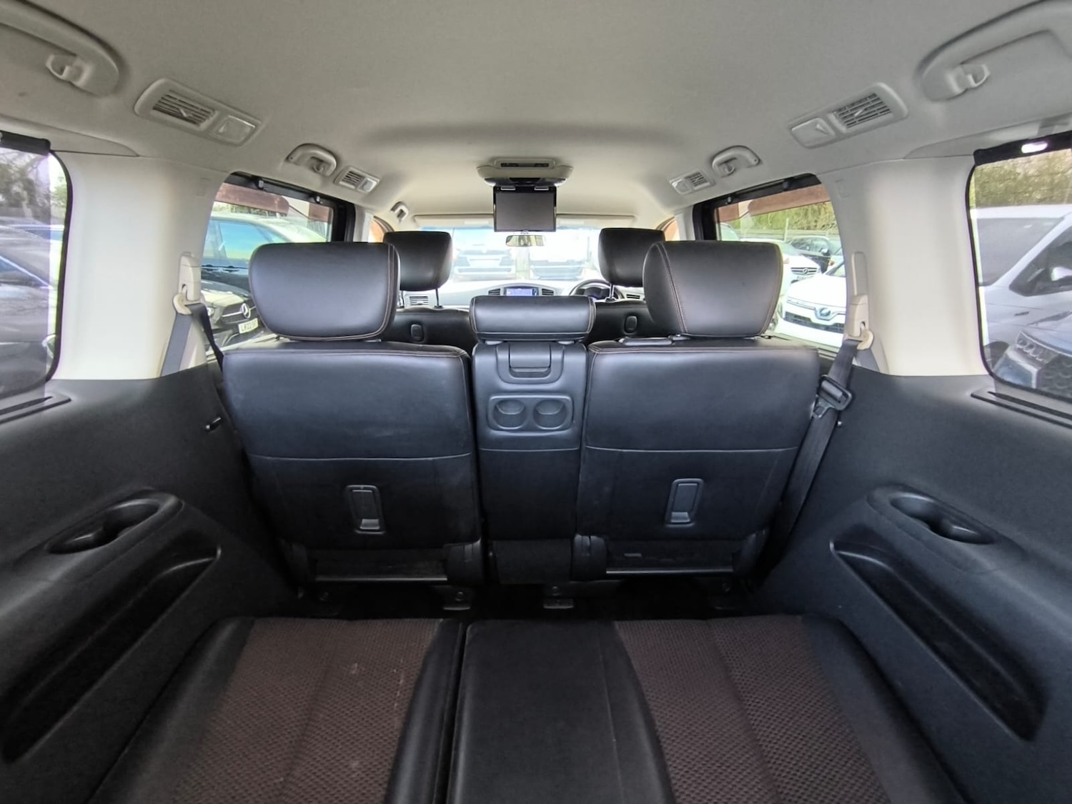 Used Nissan Elgrand 2012 for sale - 78143781: Photo 35