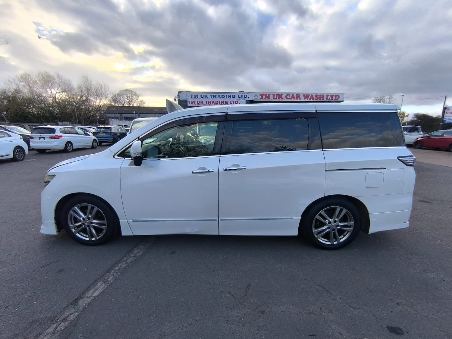 Used Nissan Elgrand 2012 for sale - 78143781: Photo 5