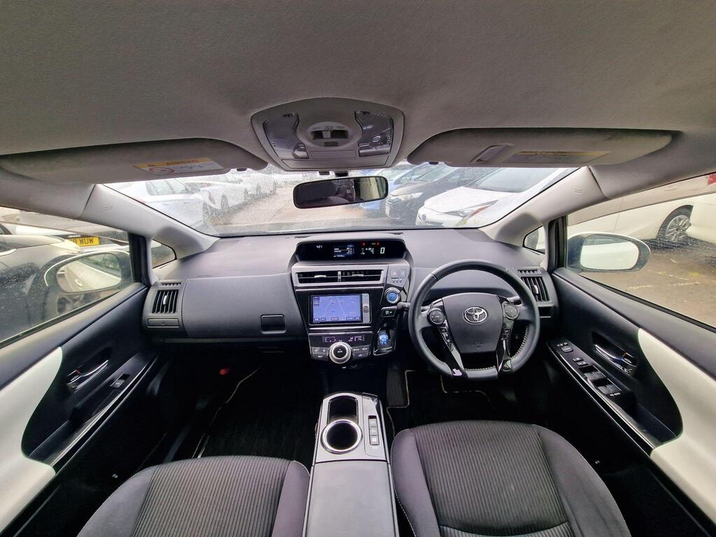 Used Toyota Prius+ 2017 for sale - 77336189: Photo 12