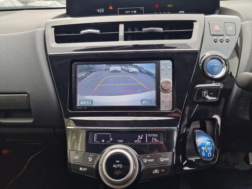 Used Toyota Prius+ 2017 for sale - 77336189: Photo 13