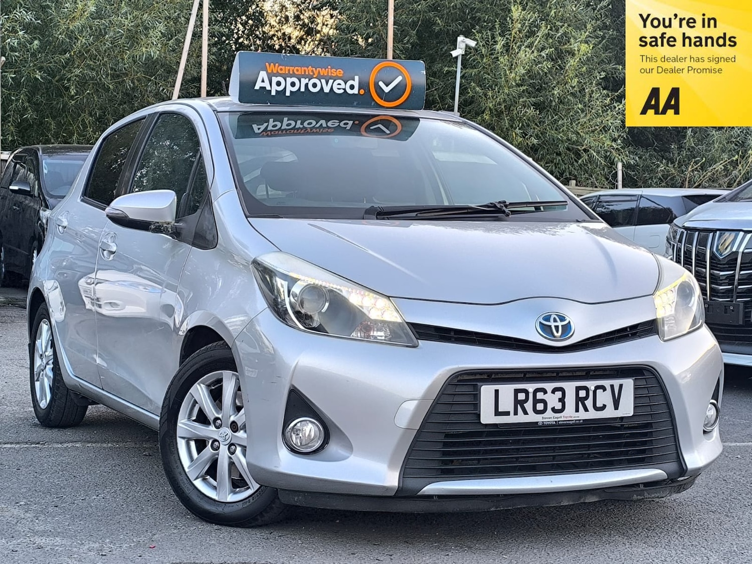Used Toyota Yaris 2013 for sale - 76363515: Photo 1