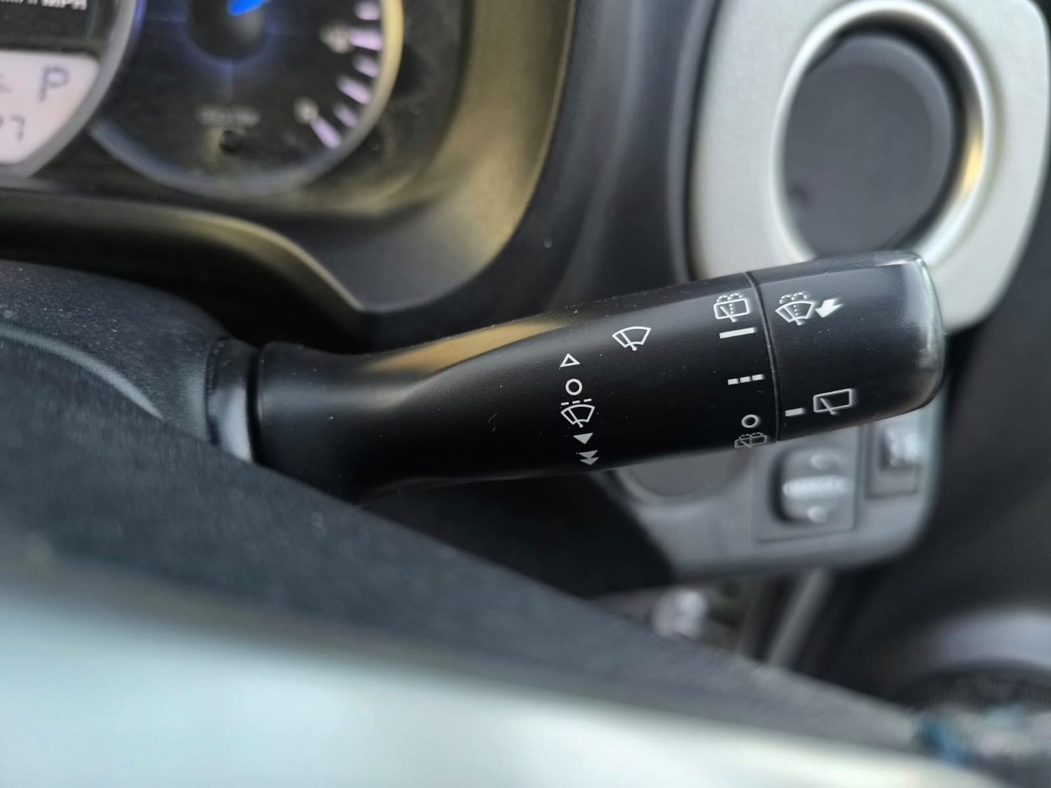 Used Toyota Yaris 2013 for sale - 76363515: Photo 21