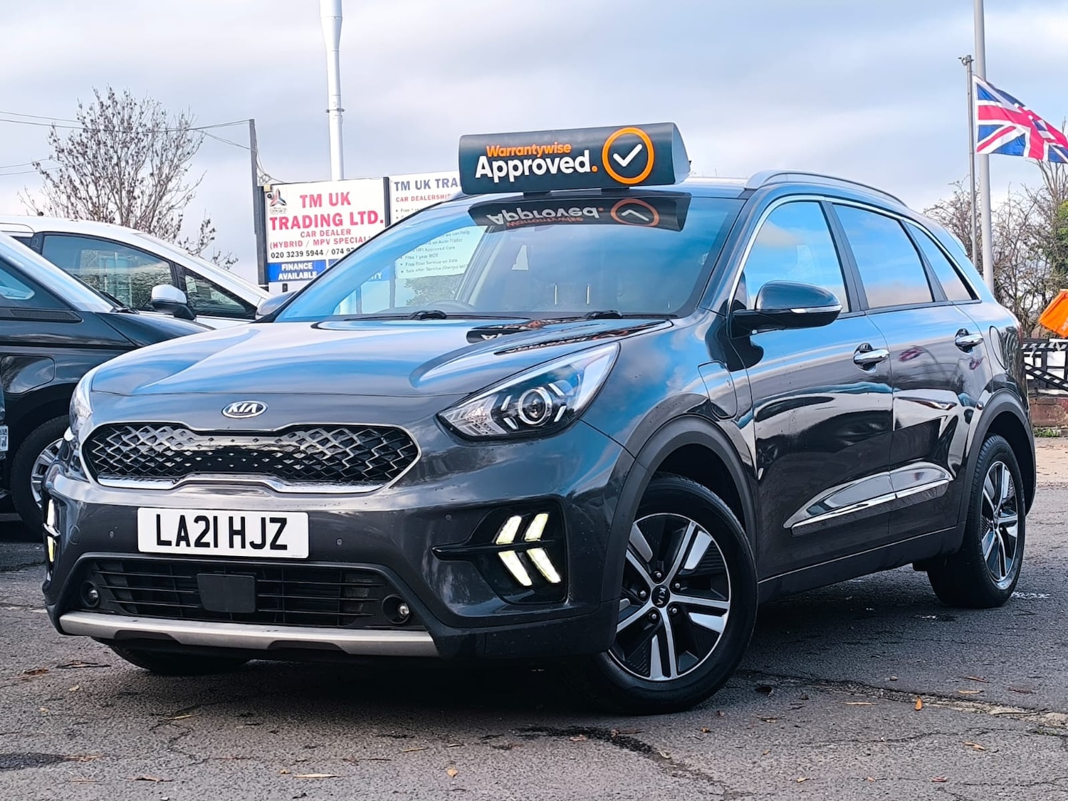 Used Kia Niro 2021 for sale - 76531260: Photo 2