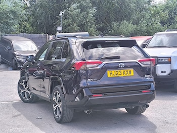 Used Toyota RAV4 2023 for sale - 79355825: Photo