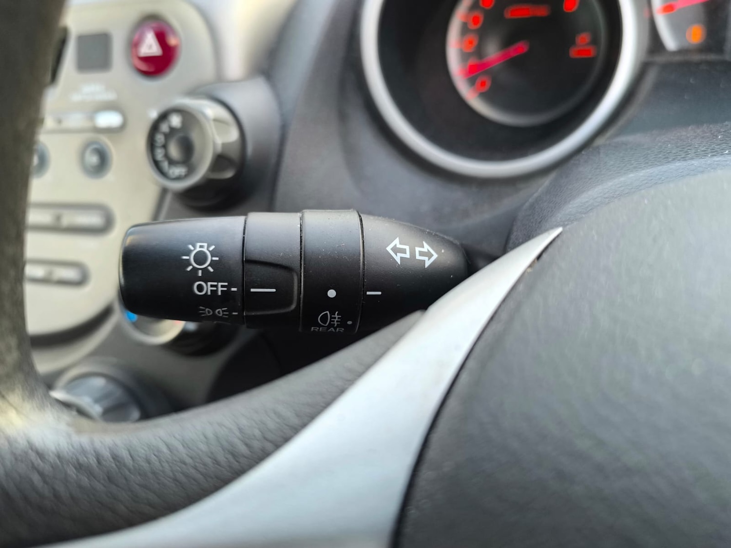 Used Honda Jazz 2009 for sale - 76831762: Photo 15