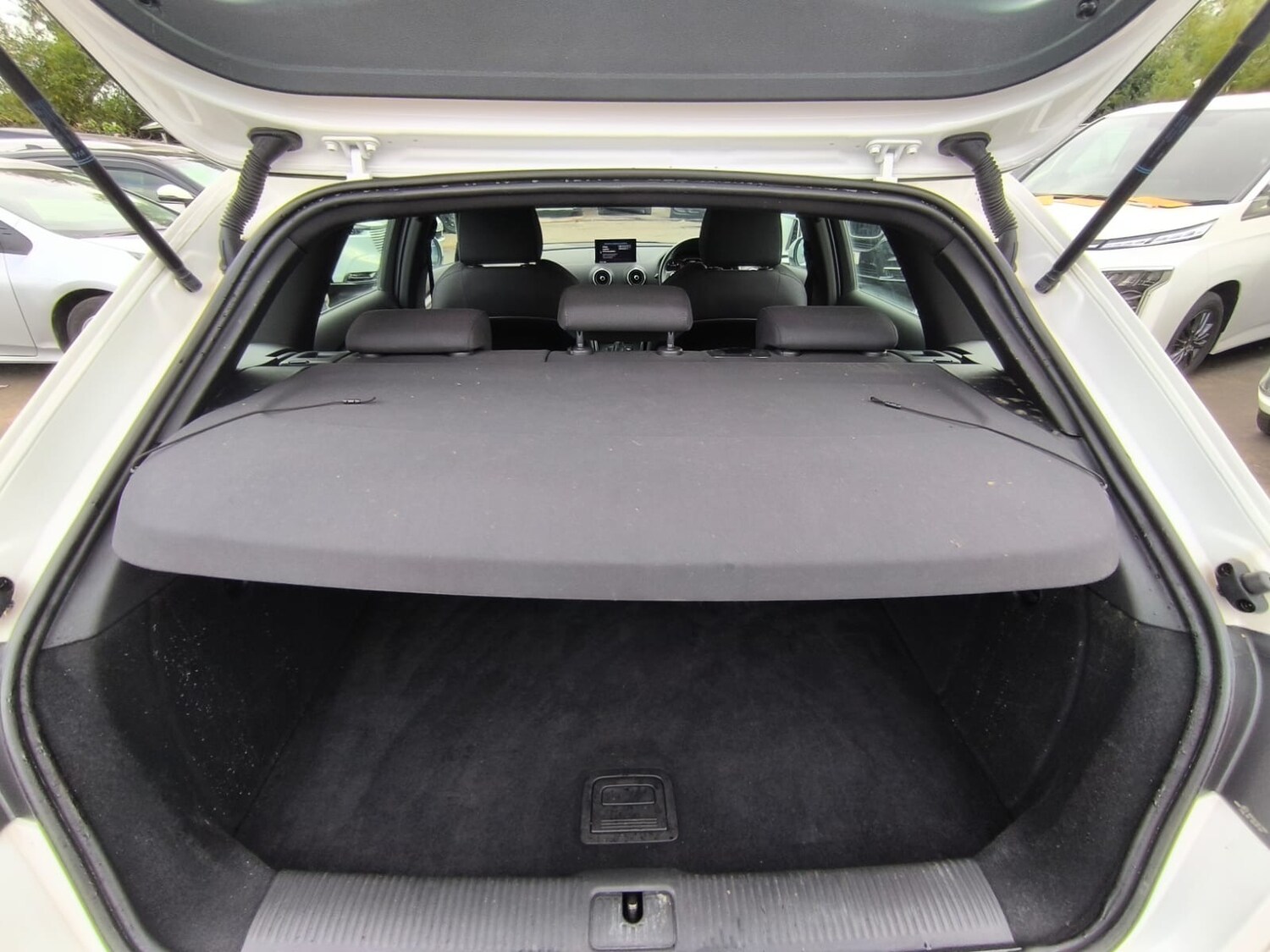 Vehicle 29