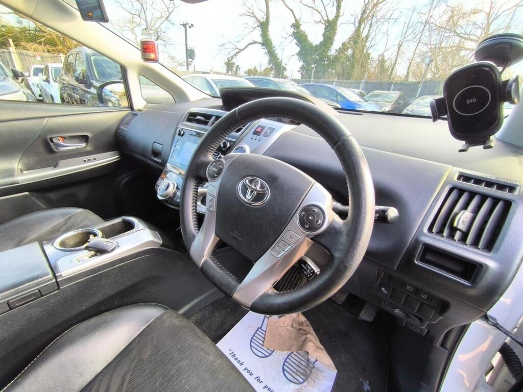 Used Toyota Prius+ 2020 for sale - 76437131: Photo 11