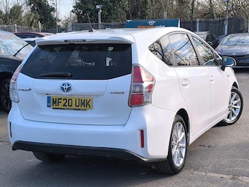 Used Toyota Prius+ 2020 for sale - 76437131: Photo