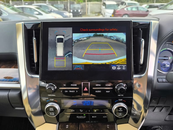 Used Toyota Alphard 2020 for sale - 76206283: Photo 30