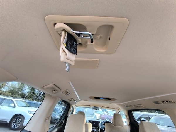 Used Toyota Alphard 2020 for sale - 76206283: Photo 38