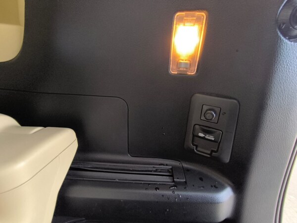 Used Toyota Alphard 2020 for sale - 76206283: Photo 39