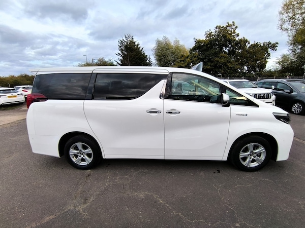 Used Toyota Alphard 2020 for sale - 76206283: Photo 5