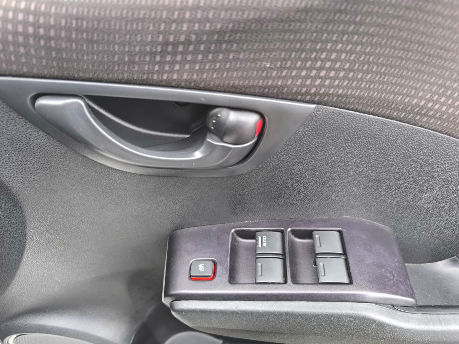 Used Honda Jazz 2013 for sale - 77003579: Photo 30