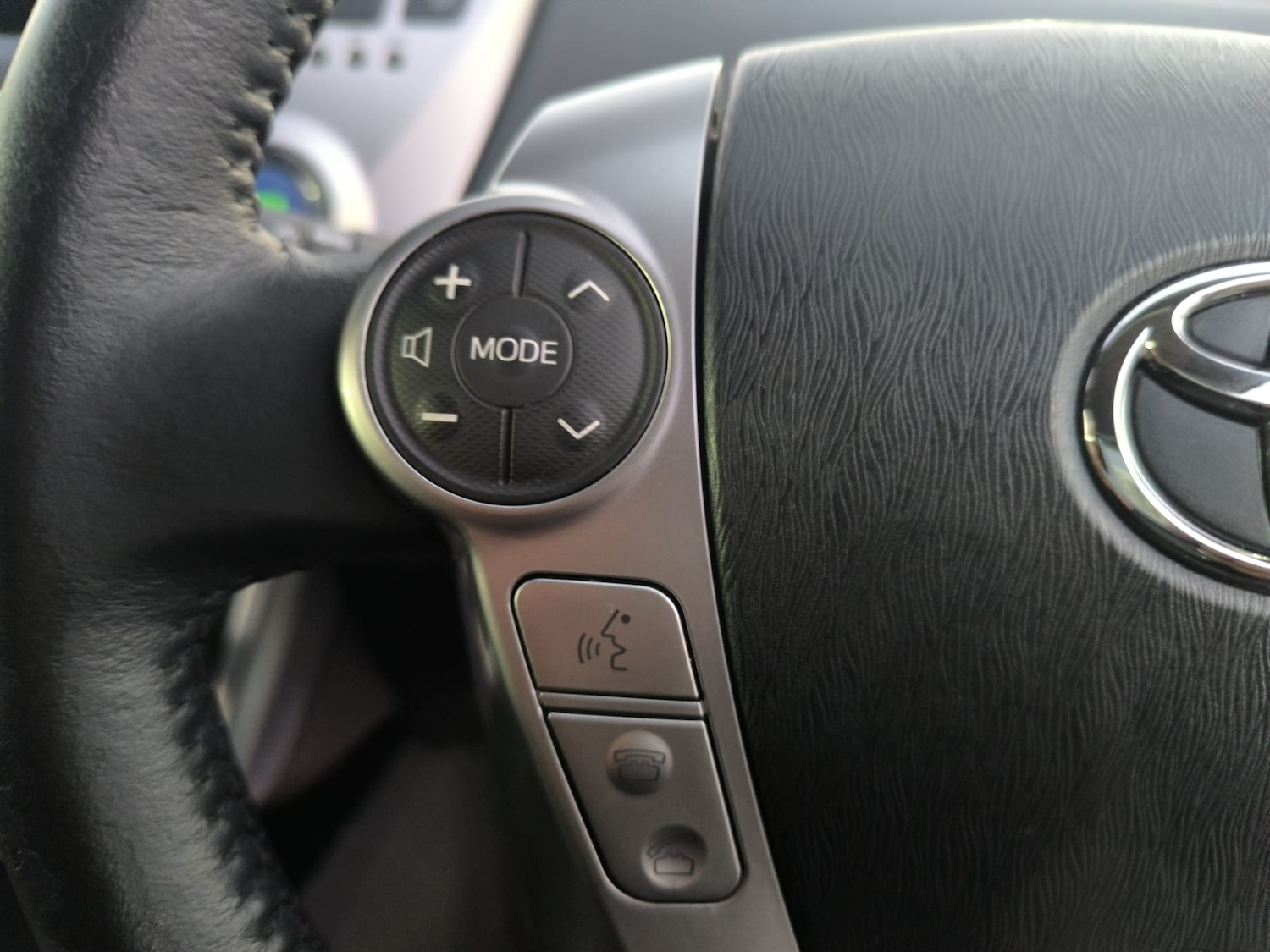 Used Toyota Prius+ 2019 for sale - 76611731: Photo 16