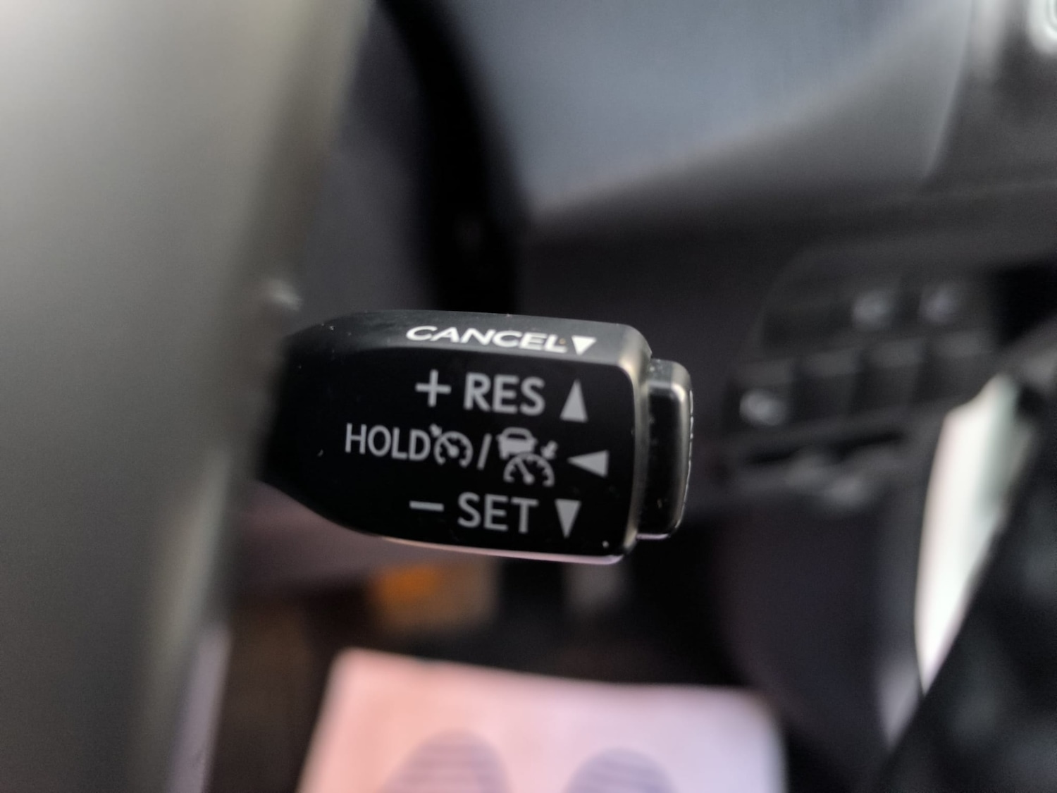 Used Toyota Prius+ 2019 for sale - 76611731: Photo 18