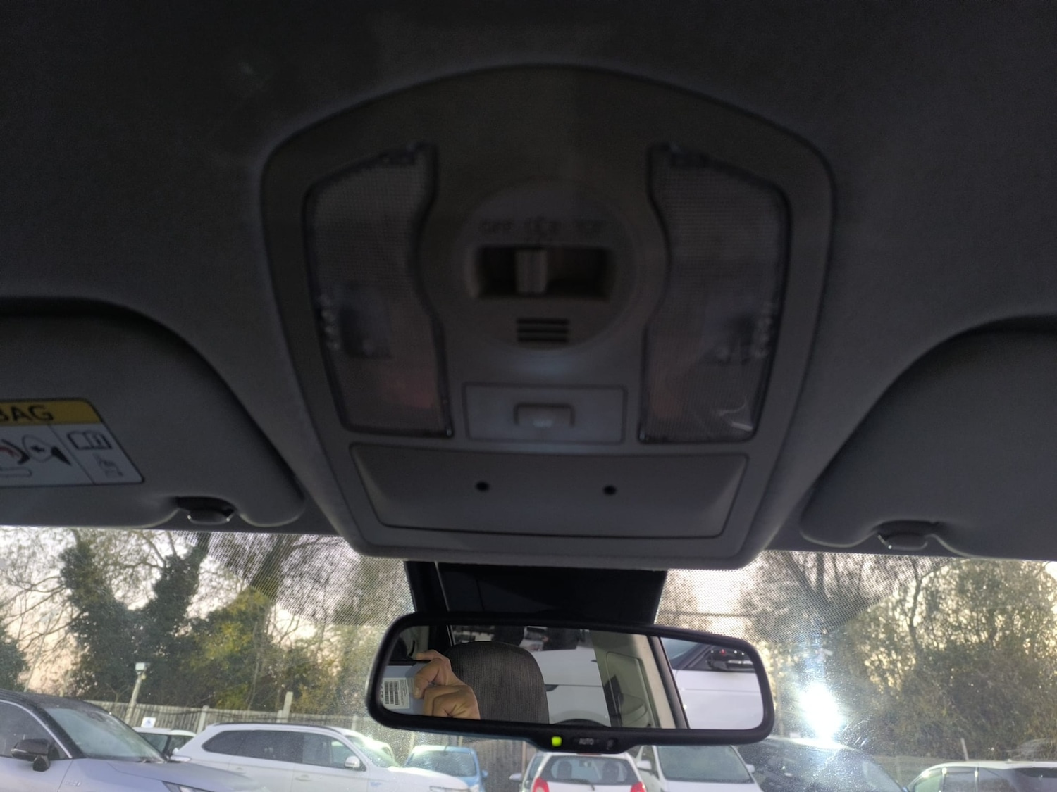 Used Toyota Prius+ 2019 for sale - 76611731: Photo 23