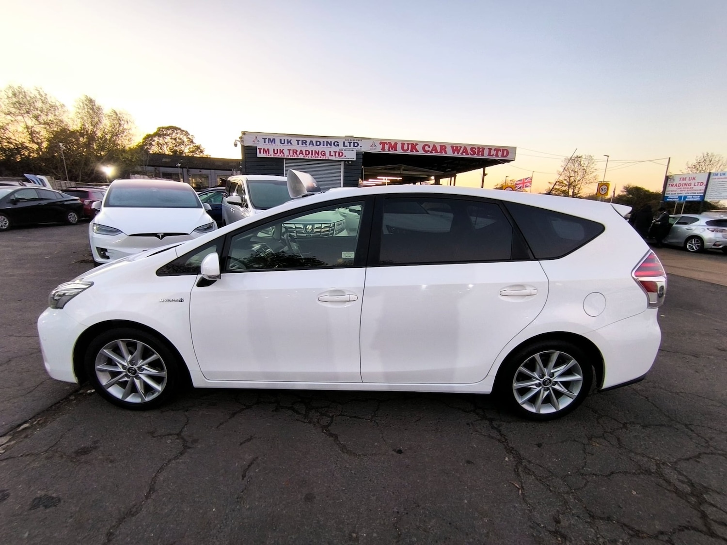 Used Toyota Prius+ 2019 for sale - 76611731: Photo 7