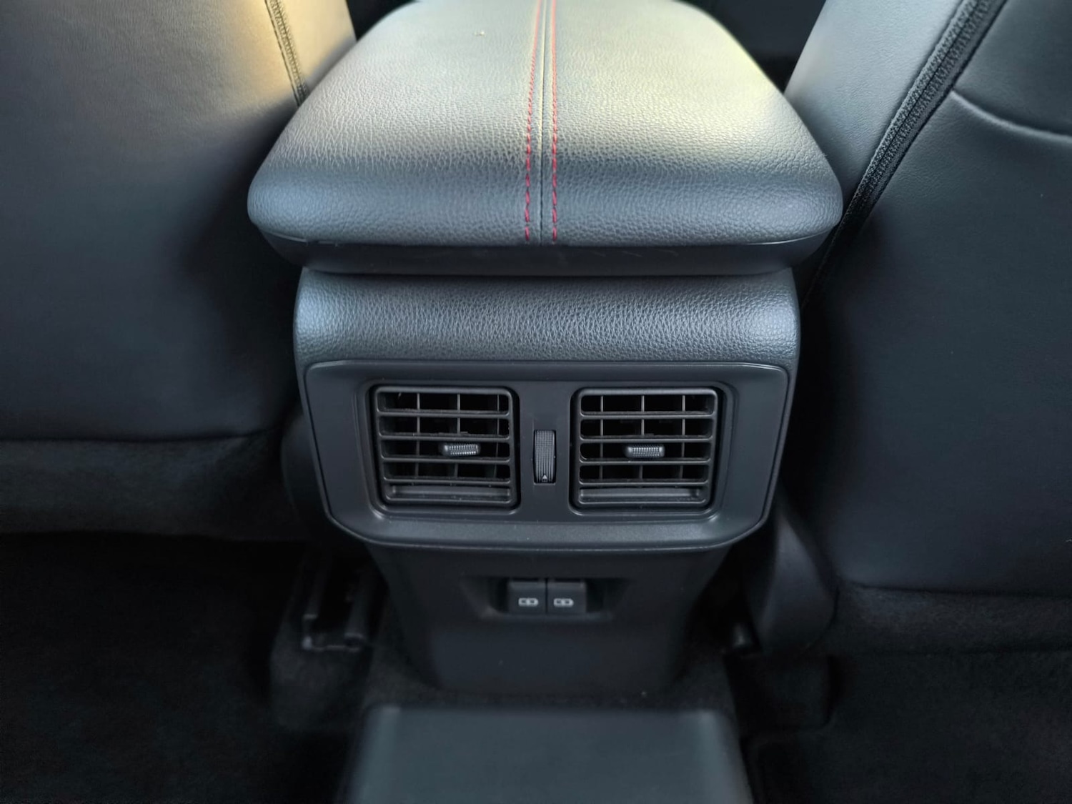 Used Toyota RAV4 2022 for sale - 77845267: Photo 22