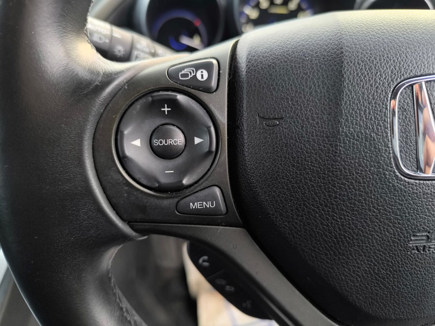 Used Honda Civic 2013 for sale - 77461085: Photo 16