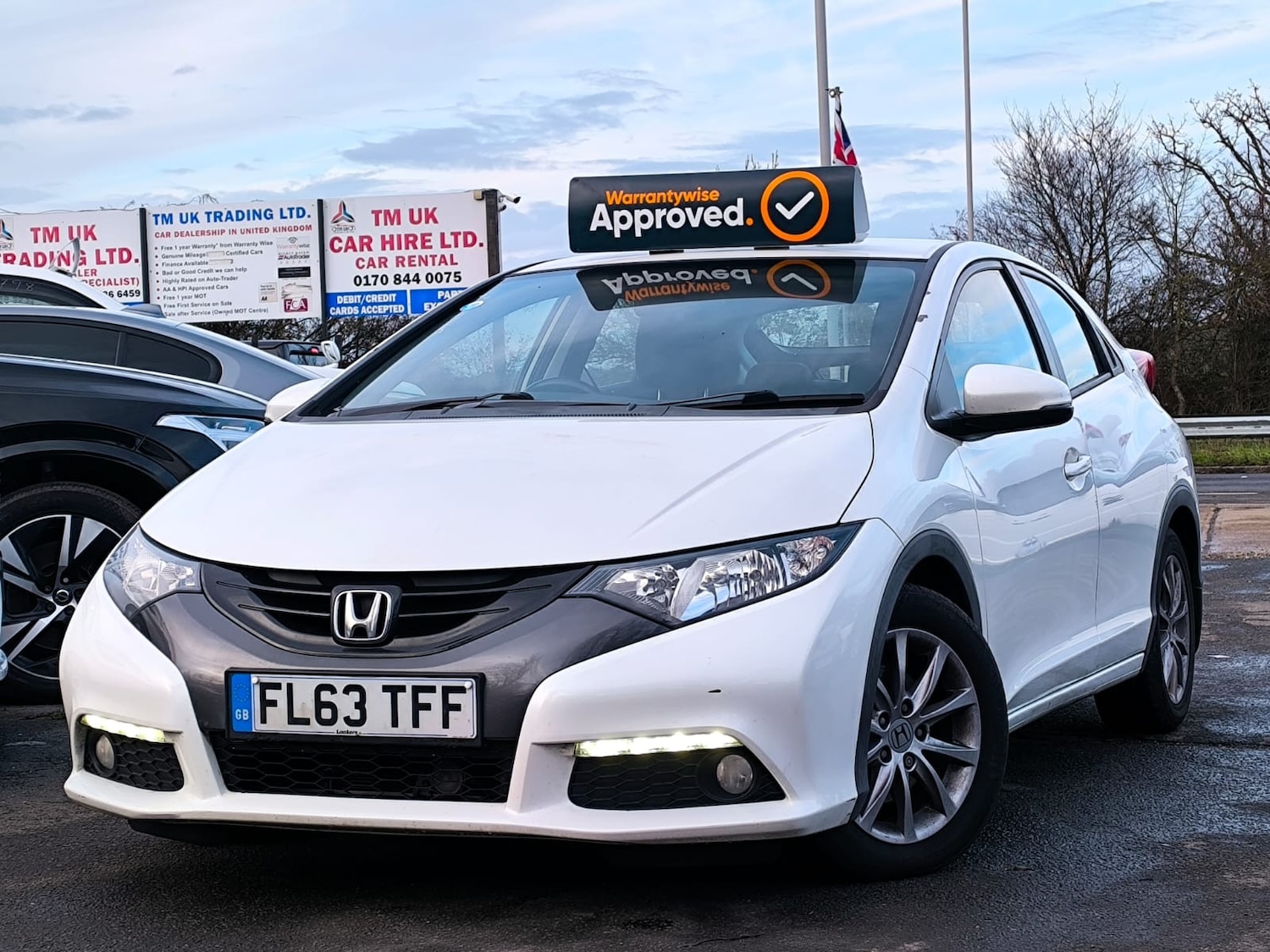 Used Honda Civic 2013 for sale - 77461085: Photo 2