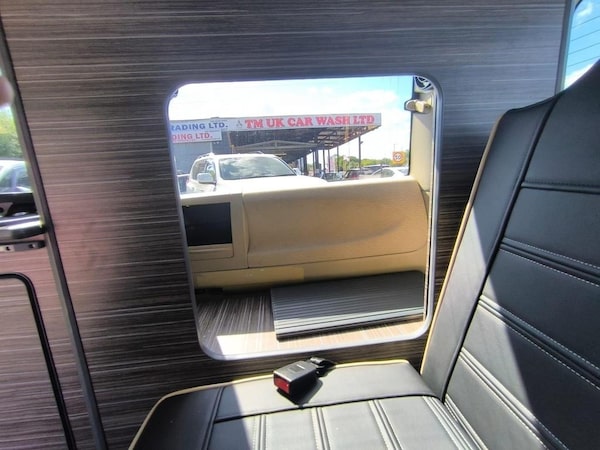 Used Nissan Elgrand 2008 for sale - 75392213: Photo 38