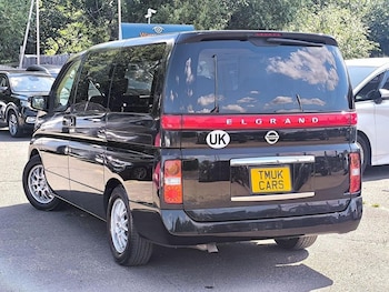 Used Nissan Elgrand 2008 for sale - 75392213: Photo