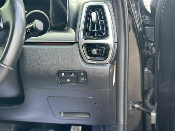 Used Kia Sorento 2021 for sale - 76220363: Photo 10