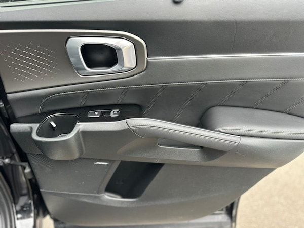 Used Kia Sorento 2021 for sale - 76220363: Photo 50