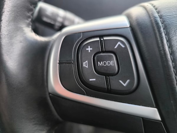 Used Toyota Estima 2018 for sale - 73276325: Photo 17