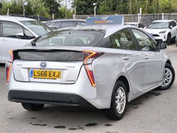 Used Toyota Prius 2016 for sale - 74376473: Photo