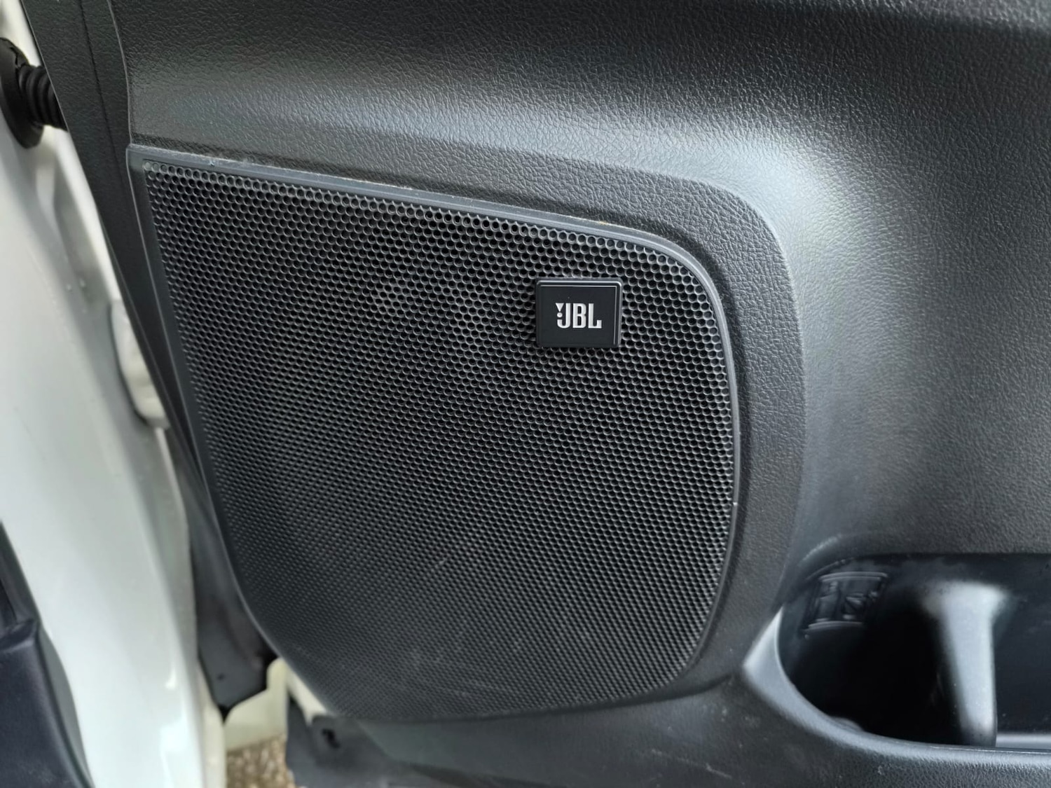 Used Toyota Alphard 2019 for sale - 77167864: Photo 34