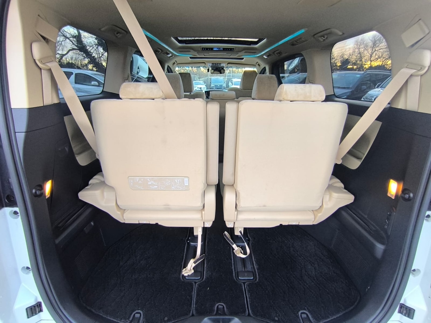 Used Toyota Alphard 2019 for sale - 77167864: Photo 39