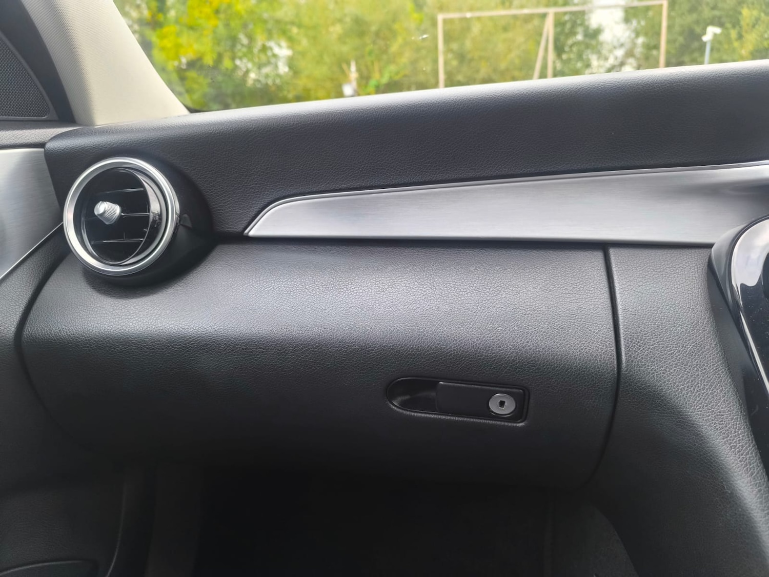 Used Mercedes-Benz C Class 2017 for sale - 76309875: Photo 28