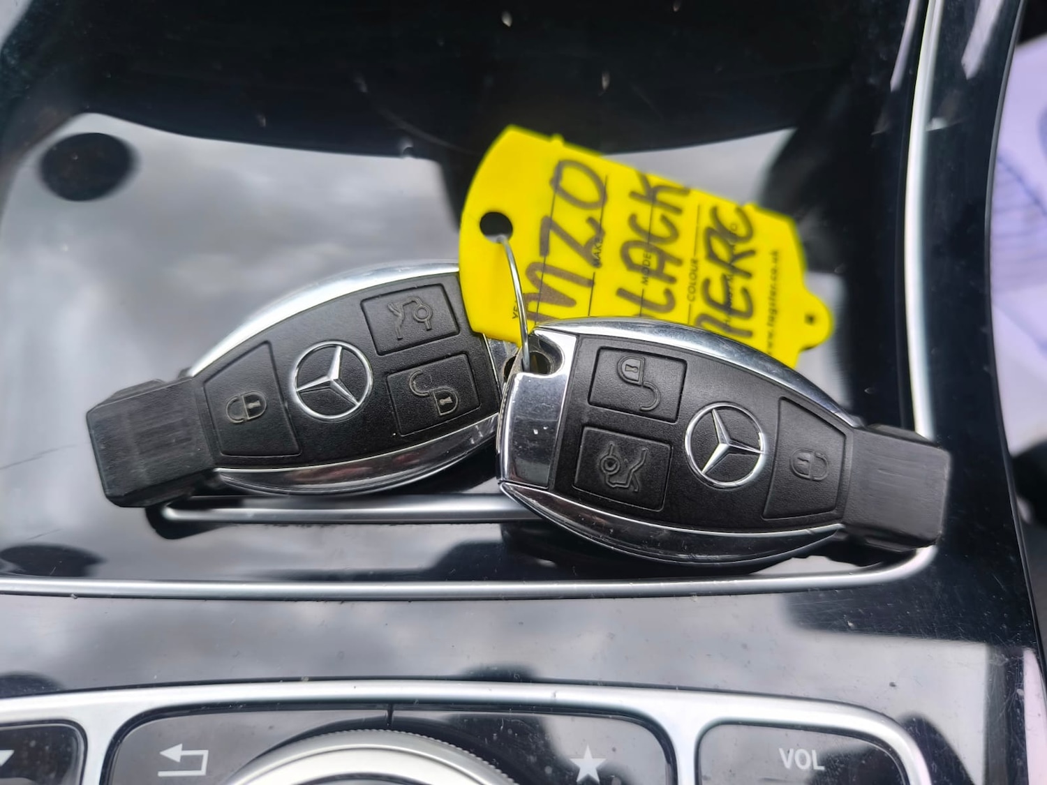 Used Mercedes-Benz C Class 2017 for sale - 76309875: Photo 31