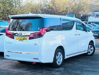 Used Toyota Alphard 2022 for sale - 78680622: Photo