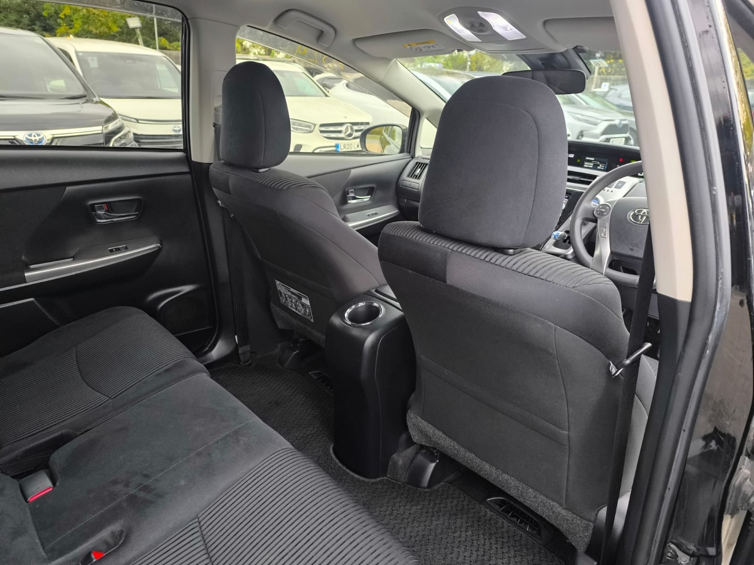 Used Toyota Prius+ 2019 for sale - 76450493: Photo 12