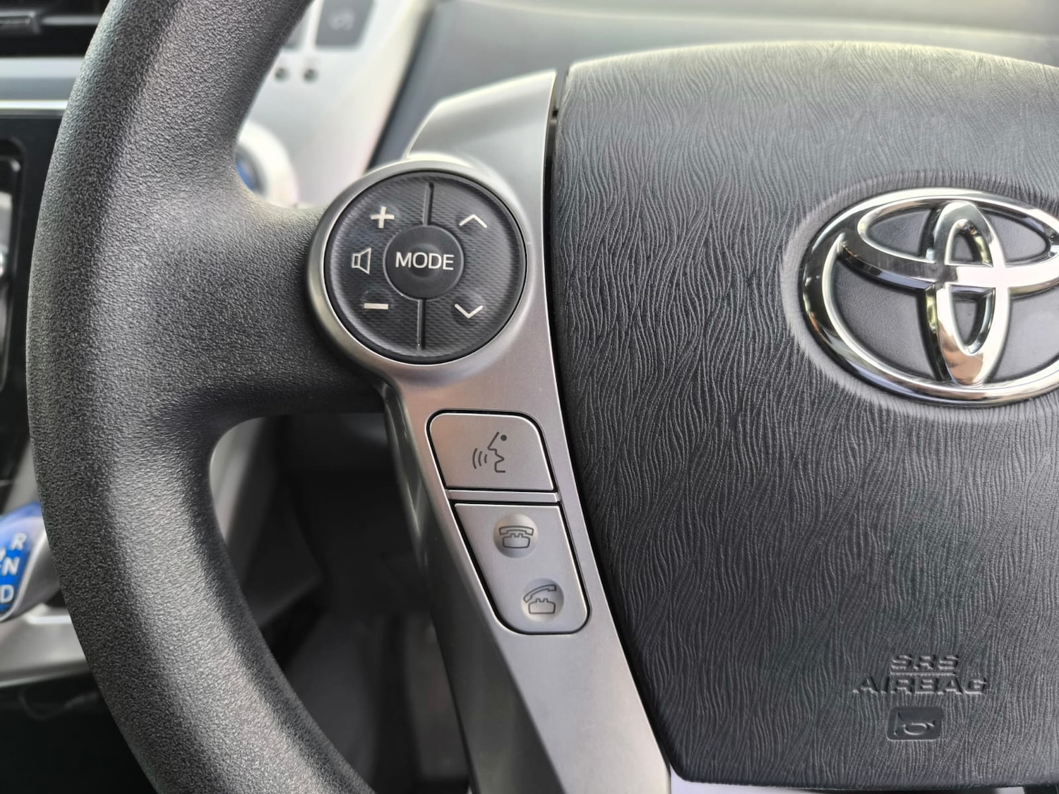 Used Toyota Prius+ 2019 for sale - 76450493: Photo 17