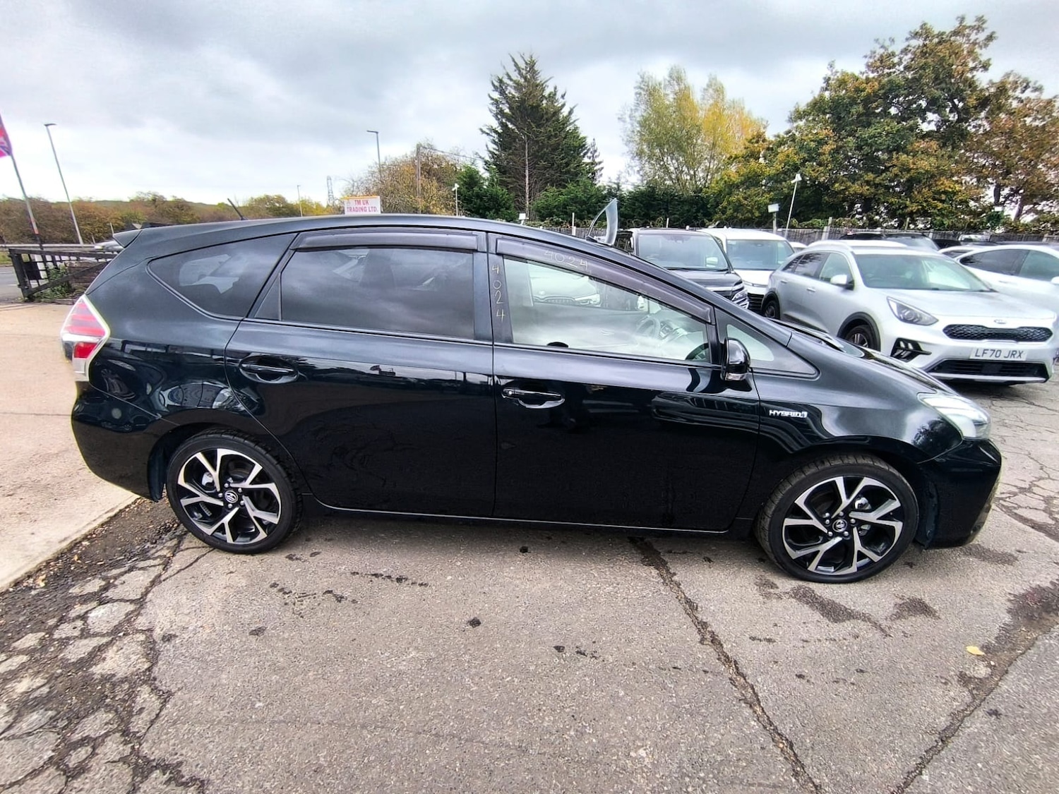 Used Toyota Prius+ 2019 for sale - 76450493: Photo 5