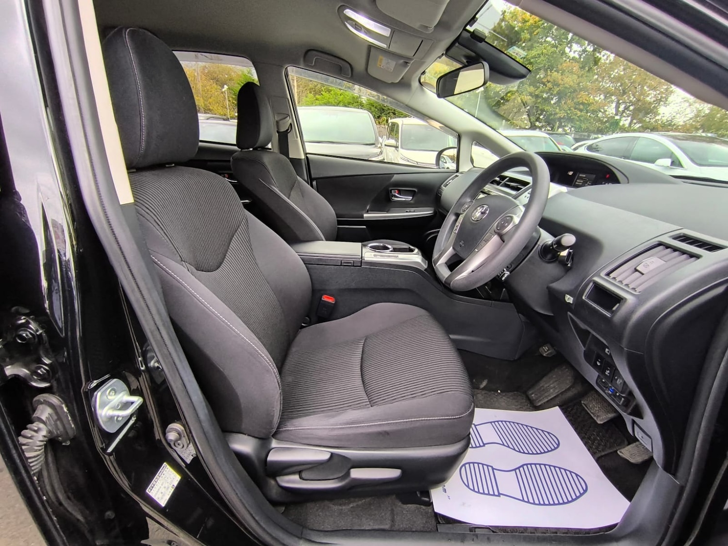 Used Toyota Prius+ 2019 for sale - 76450493: Photo 9