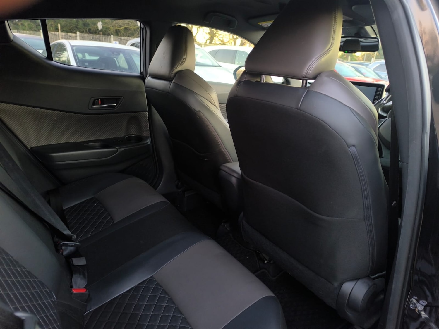 Used Toyota C-HR 2019 for sale - 77148287: Photo 12