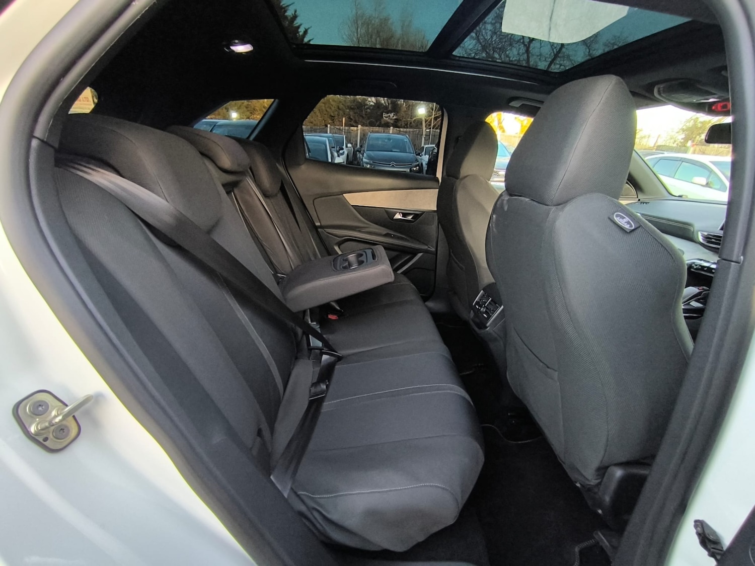 Used Peugeot 3008 2019 for sale - 78065356: Photo 12