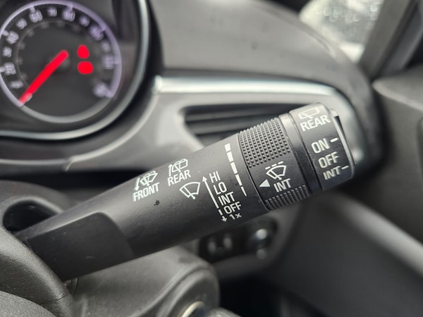 Used Vauxhall Corsa 2016 for sale - 75982472: Photo 16