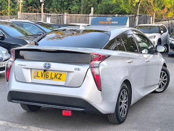 Used Toyota Prius 2016 for sale - 74624103: Photo