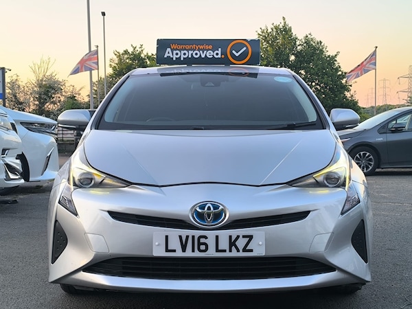 Used Toyota Prius 2016 for sale - 74624103: Photo 8