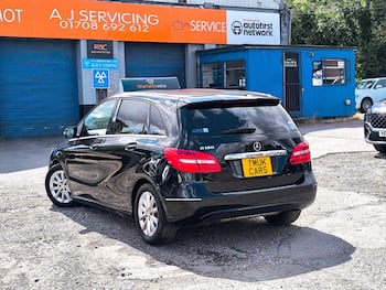 Used Mercedes-Benz B Class 2014 for sale - 79690631: Photo