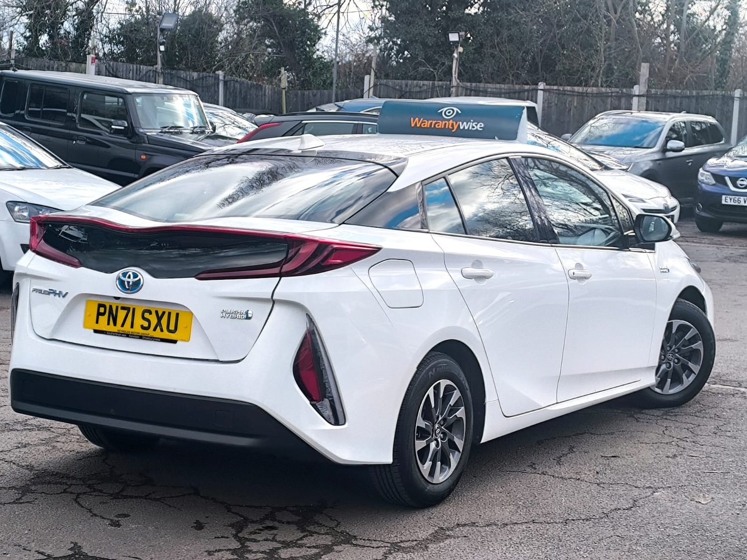 Used Toyota Prius 2021 for sale - 77271050: Photo 3